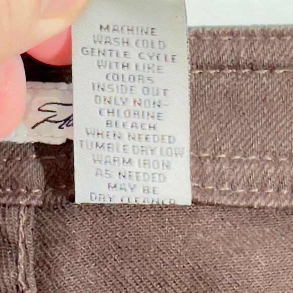 Chico's Platinum Jeans Woman's 2 Reg(M 12) Brown Embroidered Rivet Embellishment - Picture 9 of 16